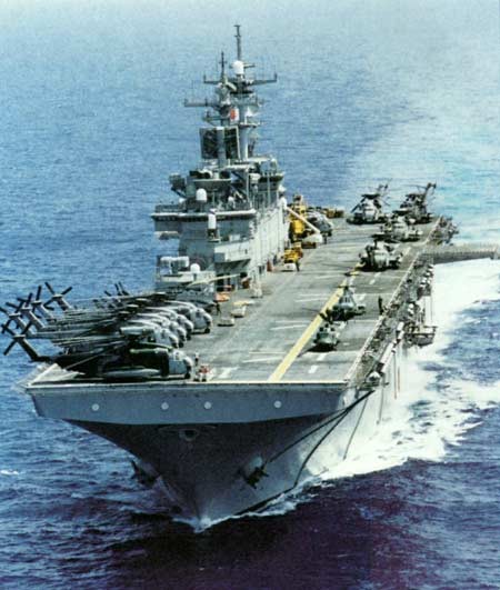 Tàu tấn công đổ bộ lớp Wasp của Hải quân Mỹ